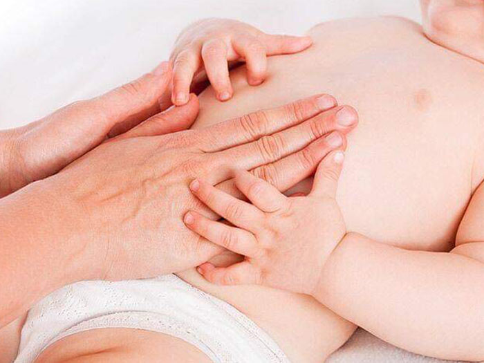 Massaggio infantile Massaggio infantile